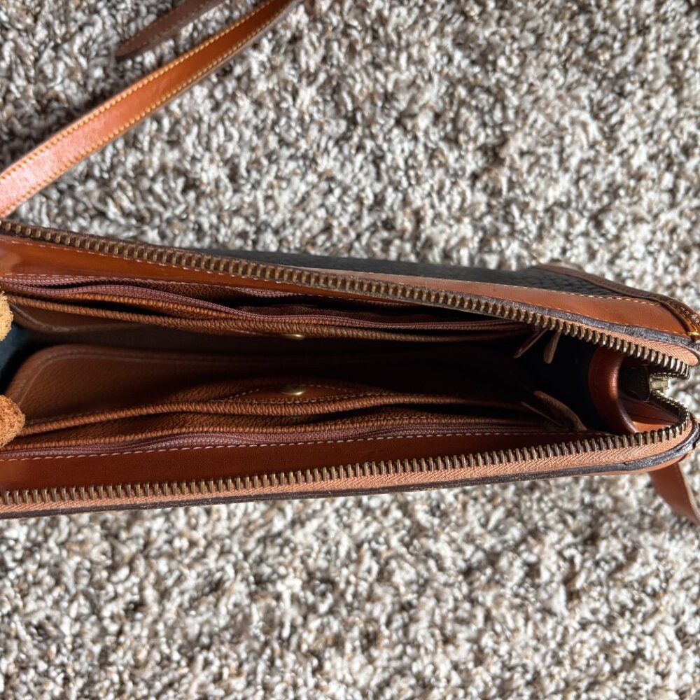 Vintage Dooney & Bourke Crossbody - Picture 3 of 6